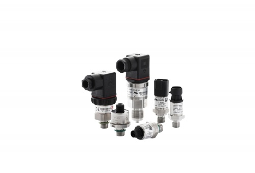 Danfoss 060G3814 — Преобразователь (датчик) давления MBS 3000, 0-25 бар, выходной сигнал 0-10 В, внешняя резьба G1/4, IP 65